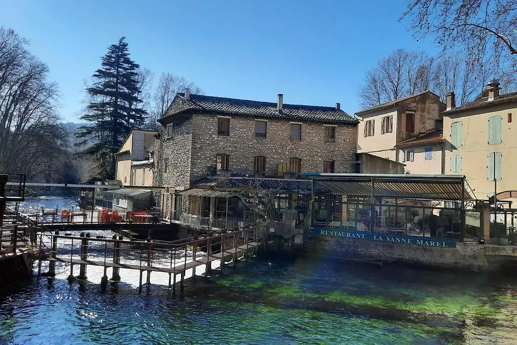 Haut De Villa Renovee En 2023 Saint-Maime Apartment