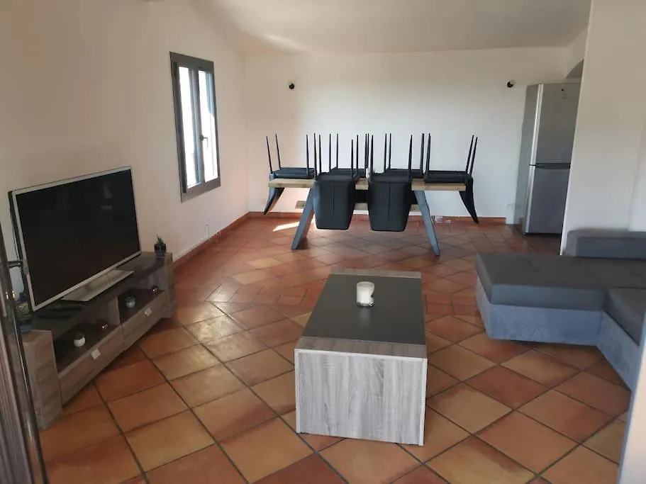 Haut De Villa Renovee En 2023 Saint-Maime Apartment